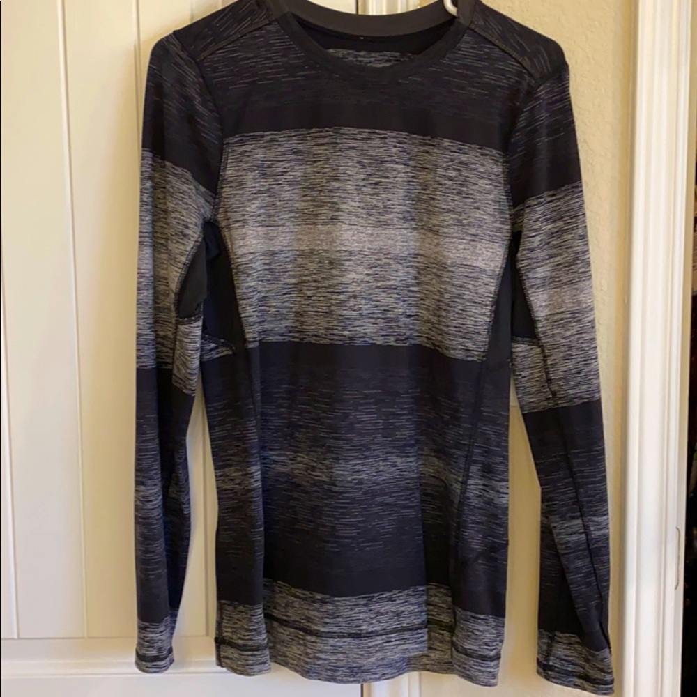 Lululemon sz S (orig men’s) long sleeve
